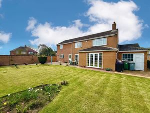 Photo 4- click for photo gallery